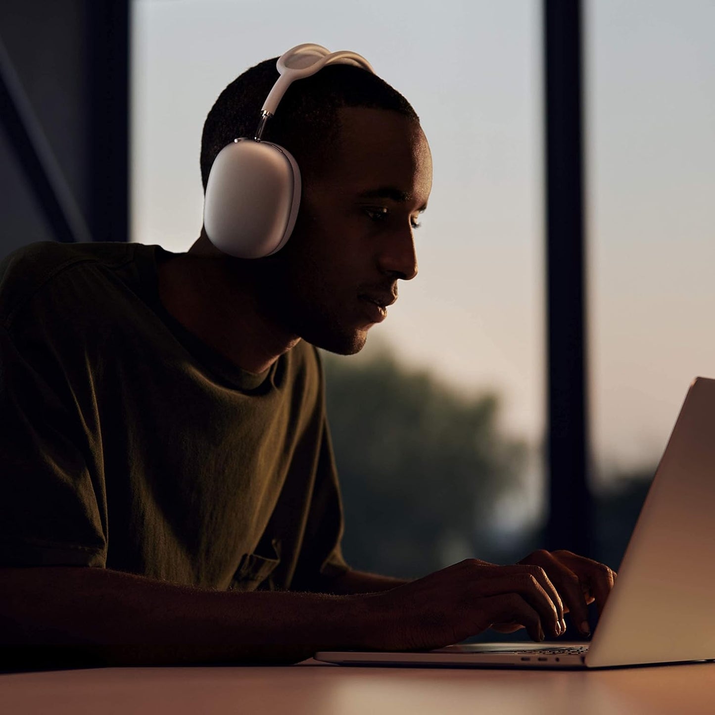 Airpods Max | Wireless Headphone