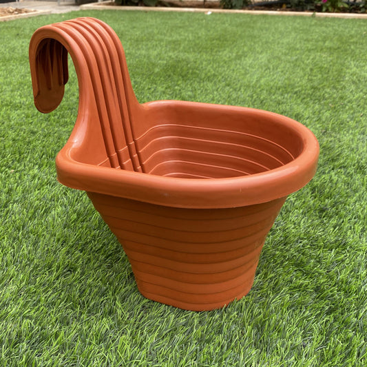 Green Basics Easy Hanger - Planter for Balcony & Outdoor | B.20045986 (CA-CM-HS)
