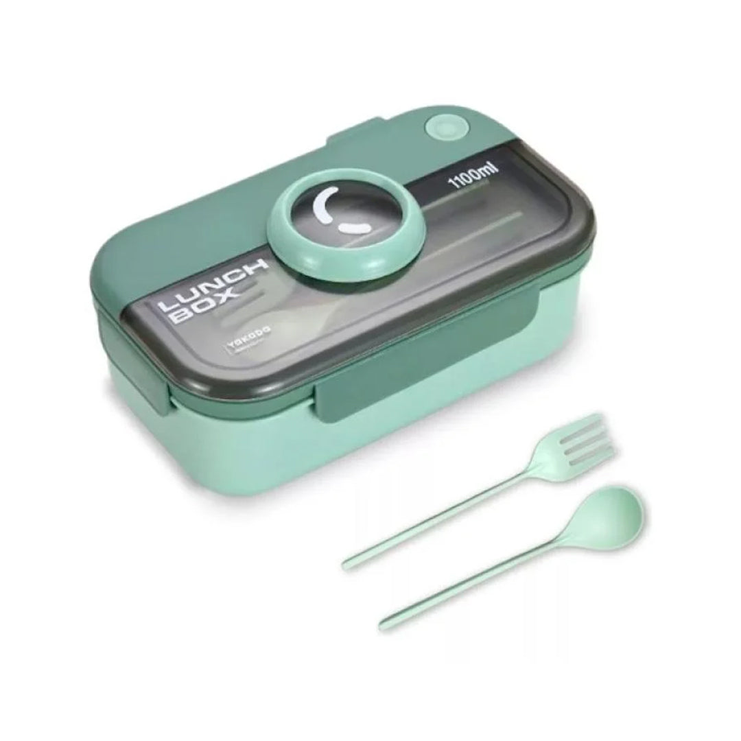 Camera shaped lunch box | B.6954876903375 (OAR-ORE-ORM-TX (OHE-TX))